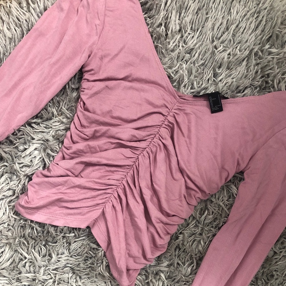 Forever 21 pink scrunched up top!
